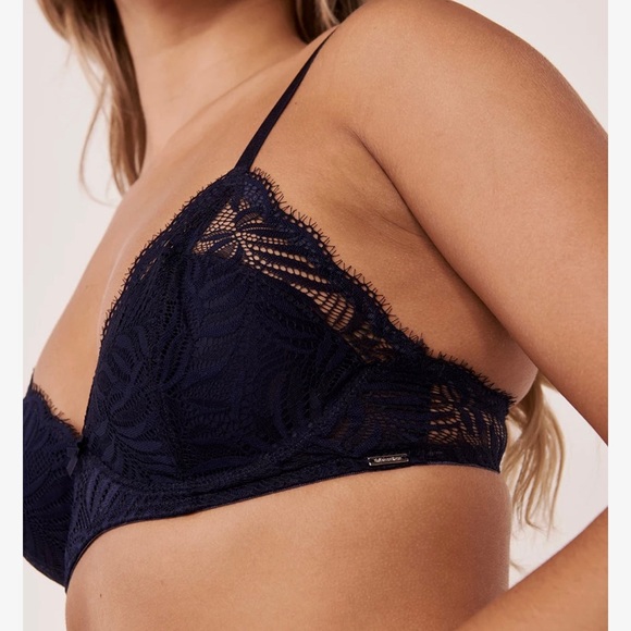 Lightly Lined Lace Bralette - 2 pack - Size Large - Picture 3 of 7